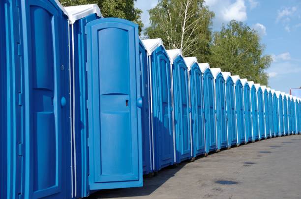 Best Portable toilet rental cost  in Lauderdale Lakes, WI